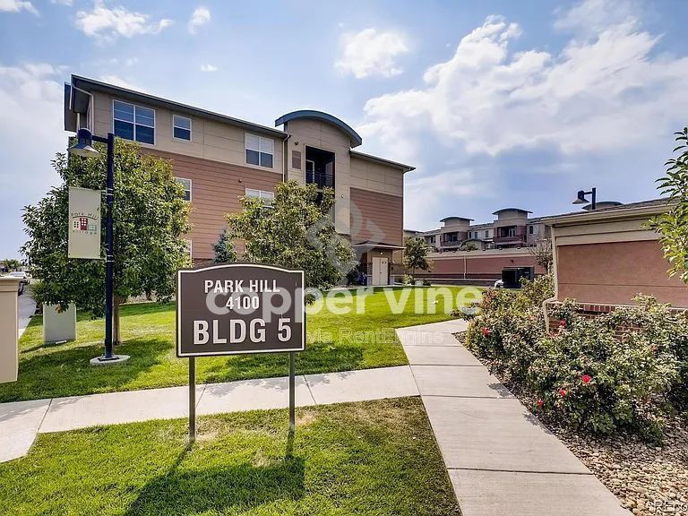 Modern 2BR/2BA Condo with Detached Garage, Community Pool, and Light Rail Access property image