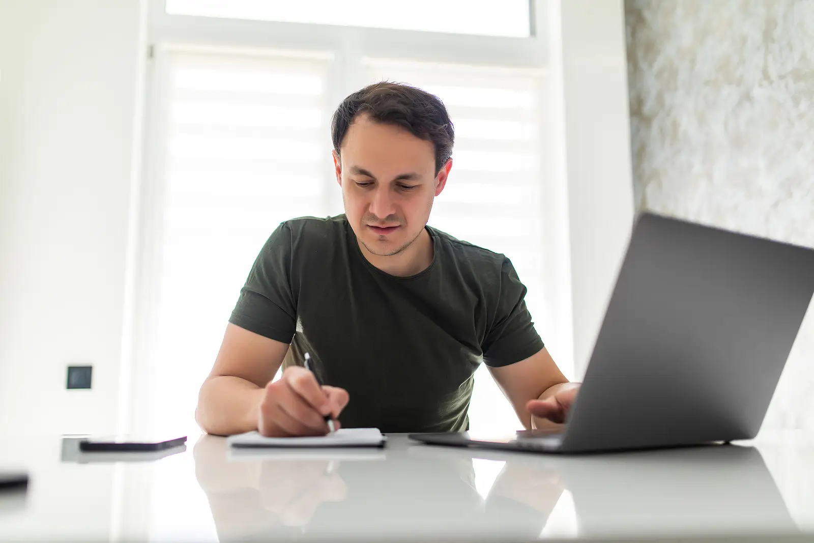 Colorado Landlord Law 2026: Requirements for Notices and Timeline Extensions